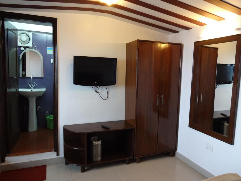 Hotel Ratan Dehradun Exterior foto