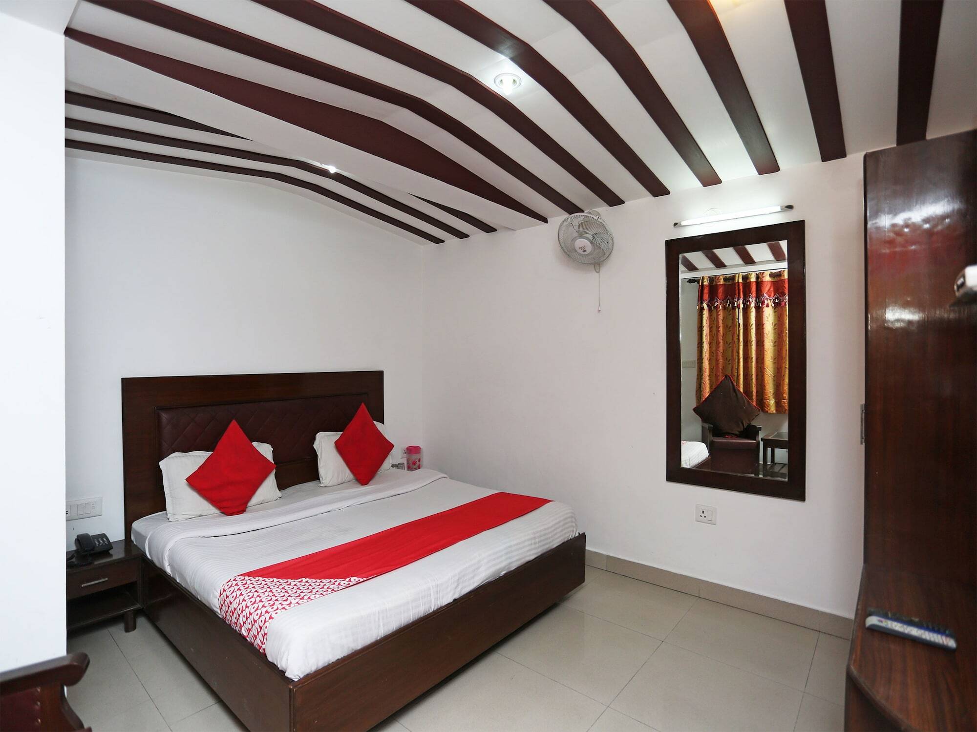 Hotel Ratan Dehradun Exterior foto